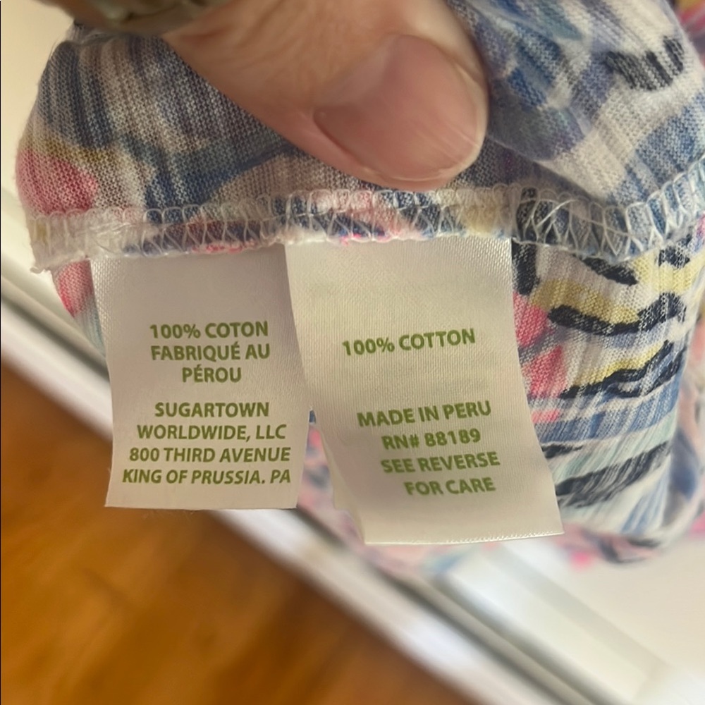 Lilly Pulitzer Vibrant Multicolor Women's Top - Picture 3 of 4